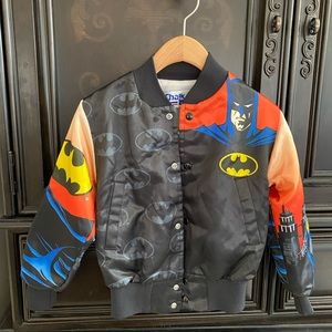 VINTAGE BATMAN all seasons light weight boys satin jacket.
